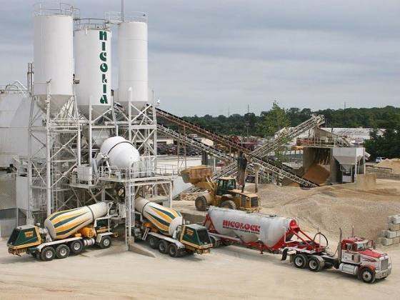 Lindenhurst plant